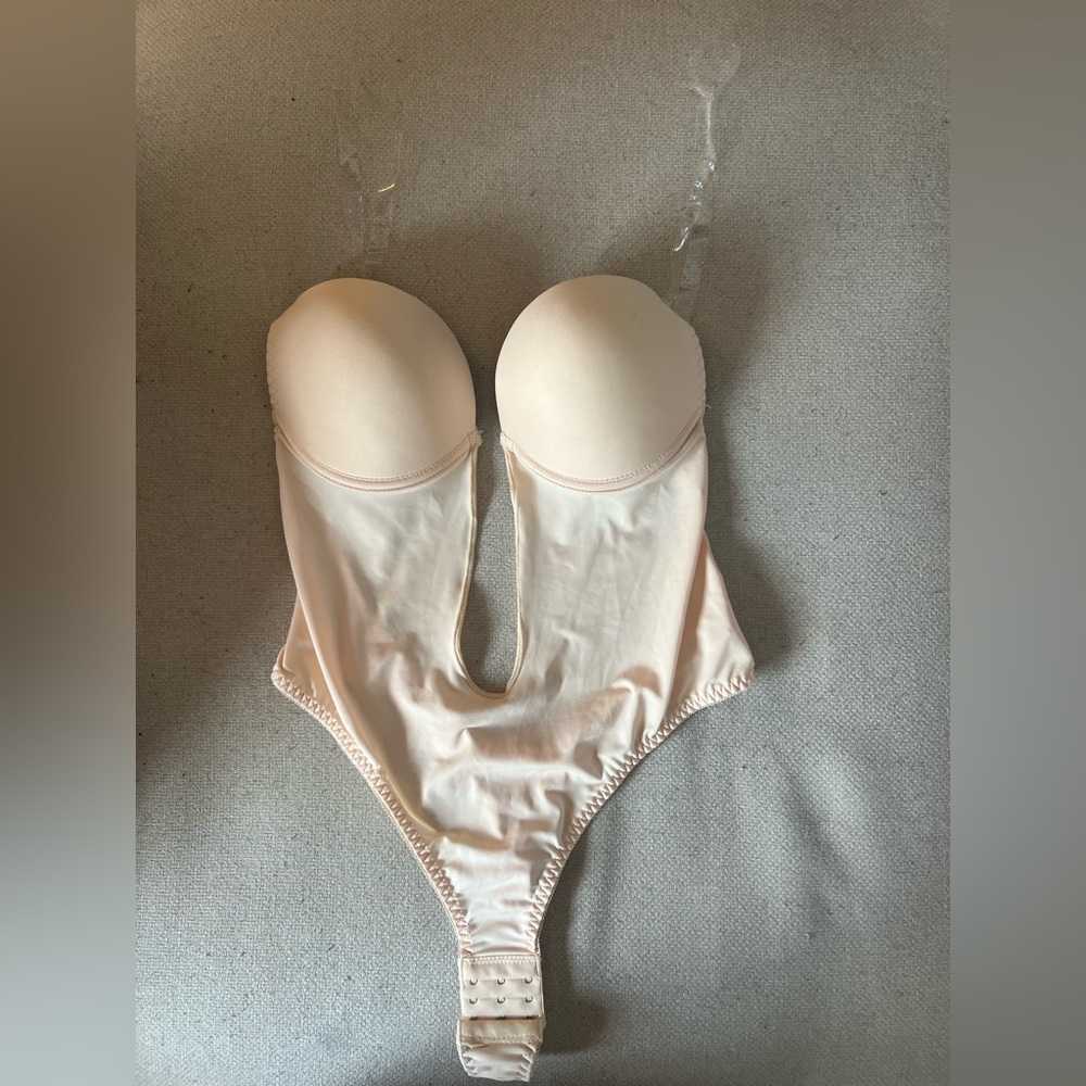 Backless plunge bodysuit